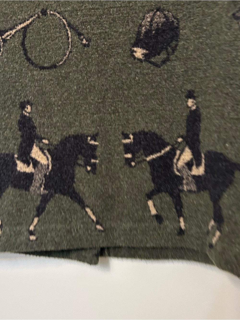 County Clothing Co Vintage Womens Horse Equestrian Vest Size L Acrylic Hunt
Polo - Picture 12 of 15